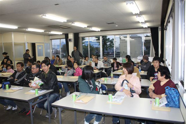 自動車解体工場見学会 １１