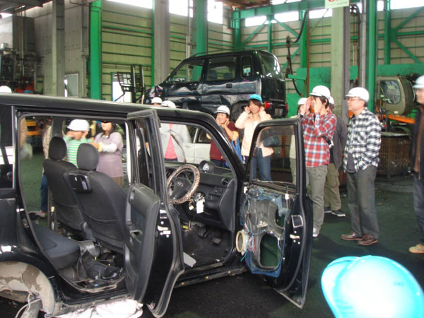 自動車解体工場見学会 ４